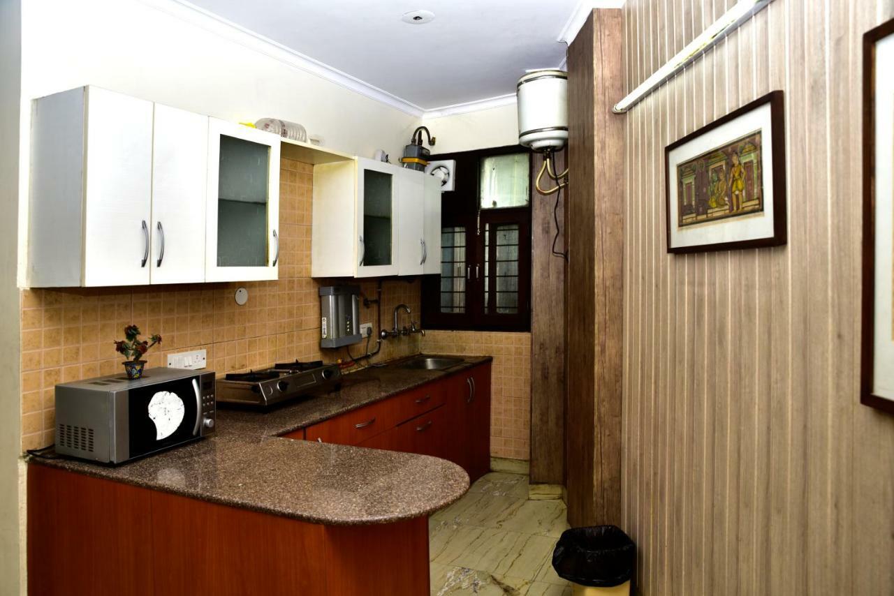 2Bhk Comfortable Furnished Serviced Apartments In Hauz Khas - Woodpecker Apartments Új-Delhi Kültér fotó